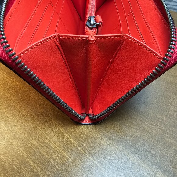 Coach Cherry Design Pac-Man wallet - Picture 8 of 9